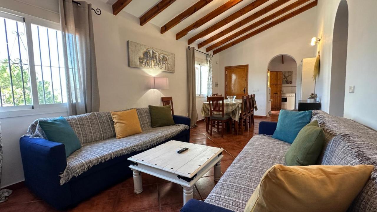 Villa Barbara Piscina Vallada Con Barbacoa By Andaraholidays Malaga Bagian luar foto